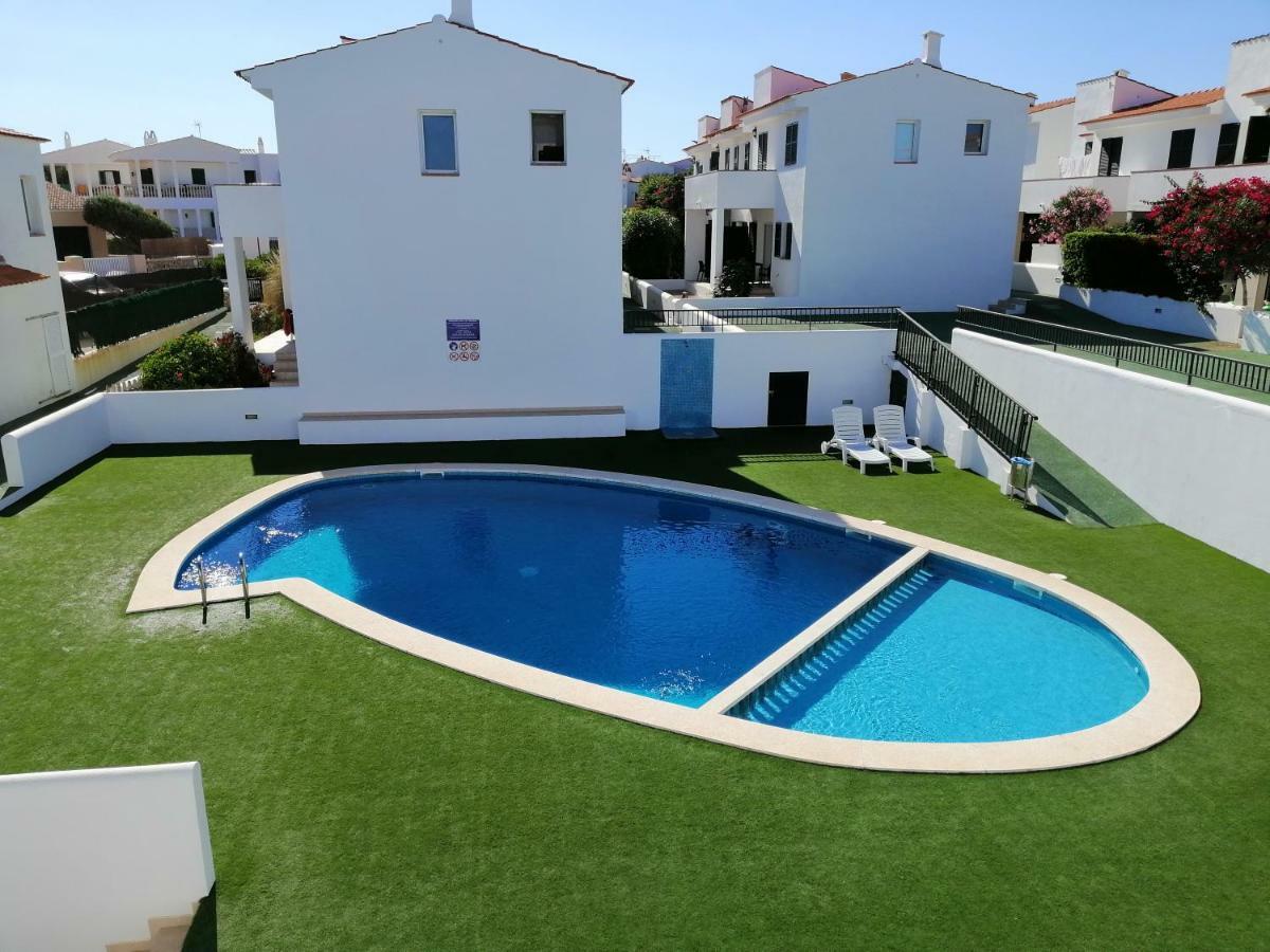 Villa Diplomado Es Mercadal Eksteriør billede